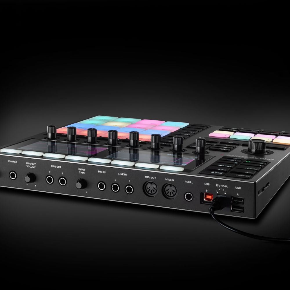 Controlador MIDI Native interface de áudio e sampler USB Maschine