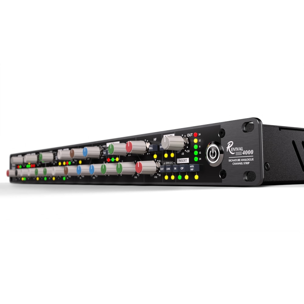 Revival 4000 Solid State Logic Channel strip analógico - 2